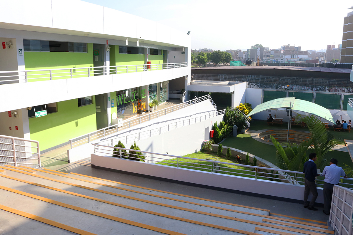 Innova Schools Sede Surco Faisanes Lima